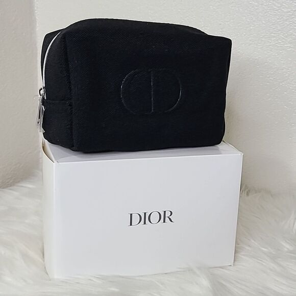 Dior Novelty Pouch with Box - Picture 4 of 13
